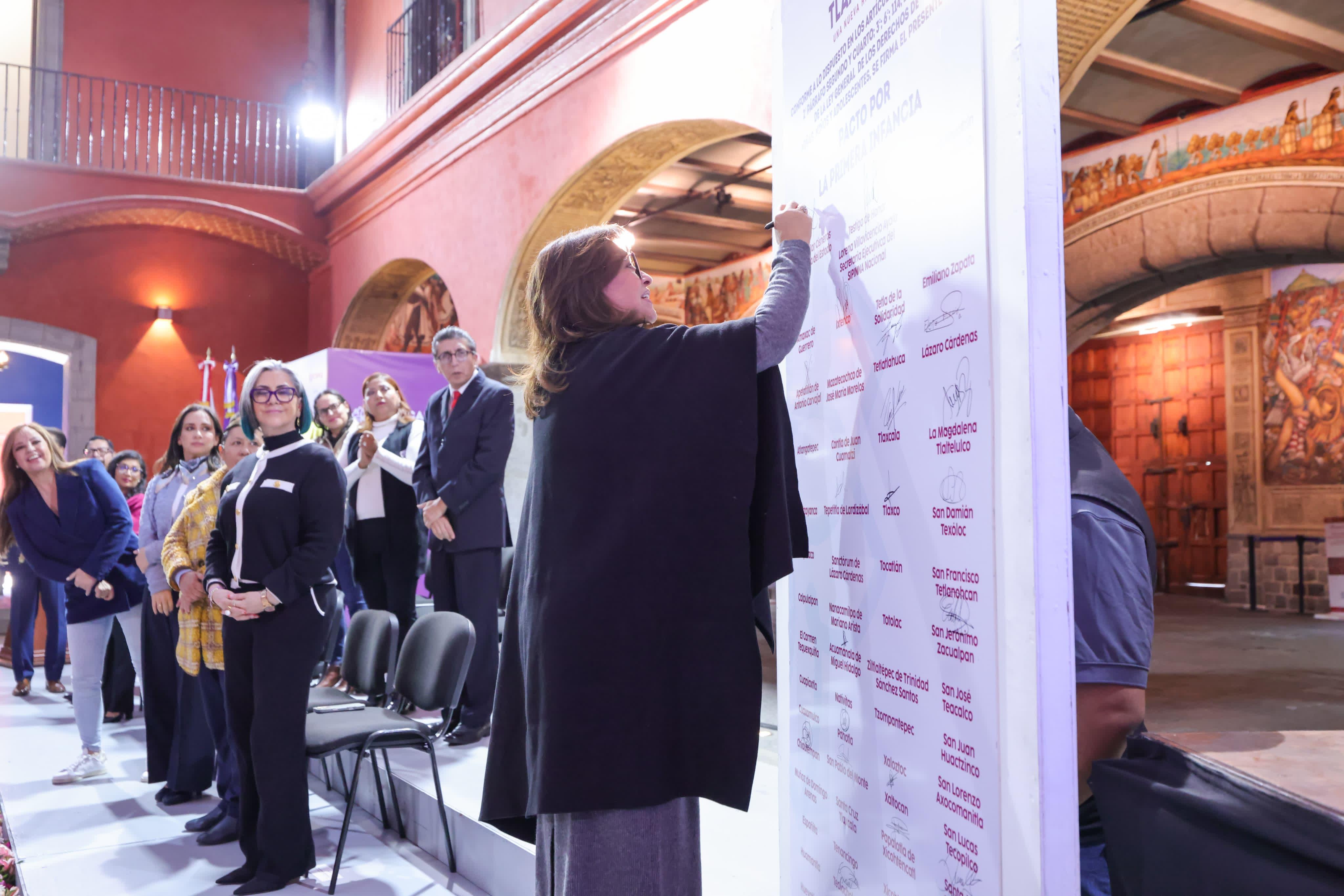 Autoridades federales reconocen el trabajo del gobierno estatal en la protección de la niñez y adolescencia